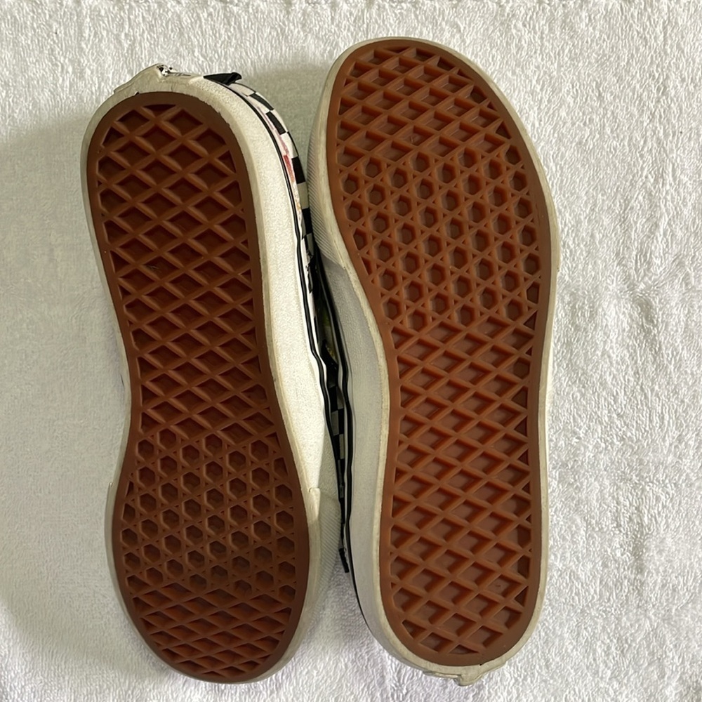 Vans Missy Slip-on Size 5.0 Checker Board Rainbow Design - Picture 3 of 6